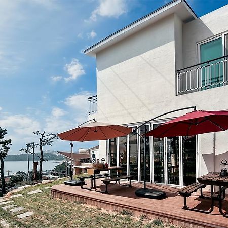 Yeosu Blooming Pension Εξωτερικό φωτογραφία