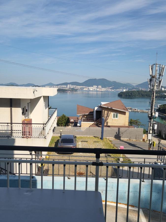 Yeosu Blooming Pension Εξωτερικό φωτογραφία