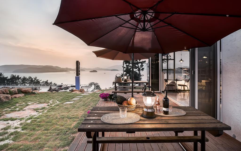 Yeosu Blooming Pension Εξωτερικό φωτογραφία