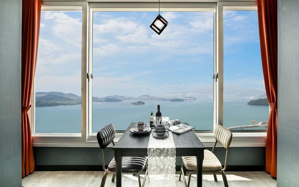 Yeosu Blooming Pension Εξωτερικό φωτογραφία