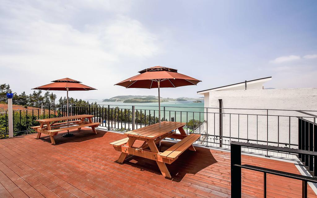 Yeosu Blooming Pension Εξωτερικό φωτογραφία