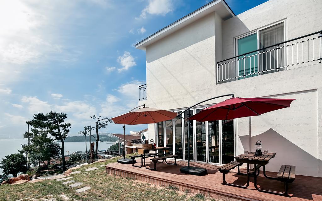 Yeosu Blooming Pension Εξωτερικό φωτογραφία